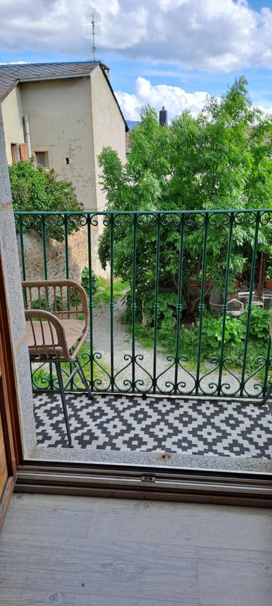 Le Grenier Des Moineaux Bed and Breakfast Font-Romeu-Odeillo-Via Kamer foto